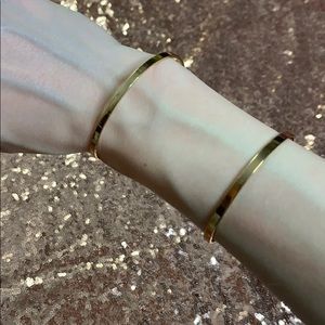 Gold Bangle bracelet